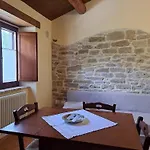 Terrace Retreat In The Marche Apartman