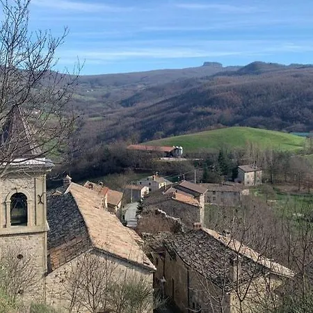 Terrace Retreat In The Marche Appartamento *